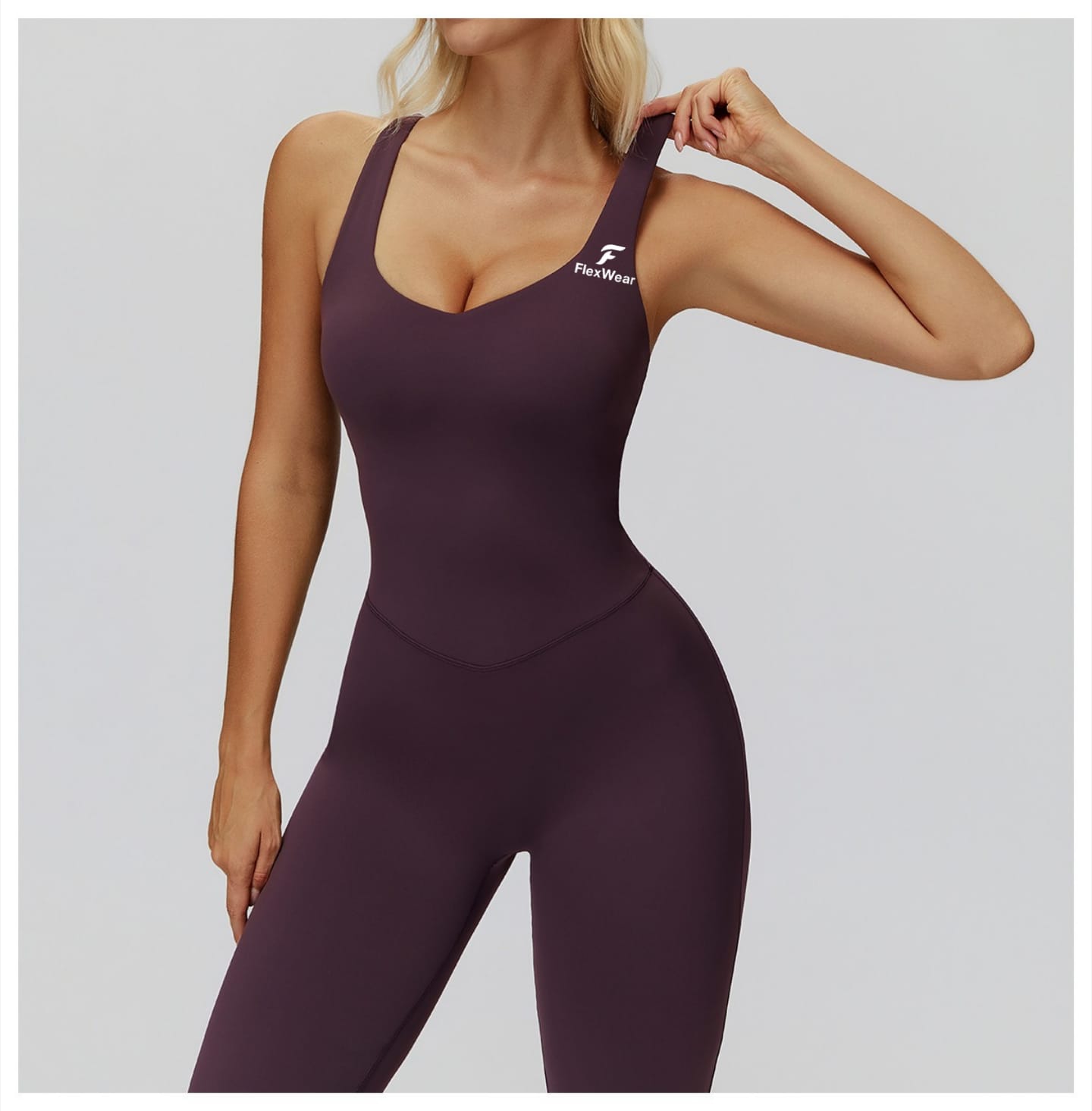 25.1 SculptFit Flare Jumpsuit - الصورة 1
